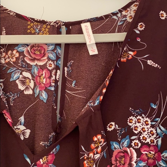 Large Xhilaration jumpsuit - Picture 3 of 4